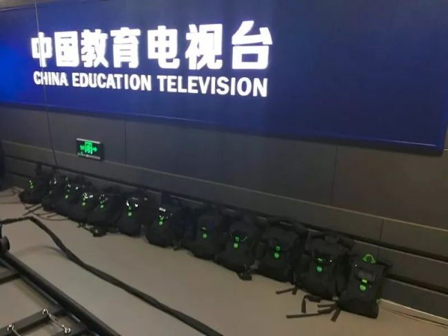 方案中的多套TVU One直播背包整装待发